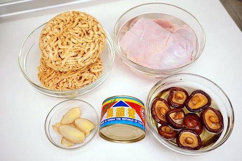 酱瓜黑瓜罐头怎么吃,美味开胃的夏日佳肴，轻松解锁多种食用方法