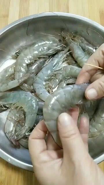 喜欢吃瓜的人吃虾,揭秘爱吃瓜者的独特美食偏好