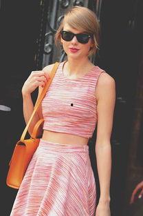 街拍吃瓜群众美食,跟随吃瓜群众探寻美食盛宴