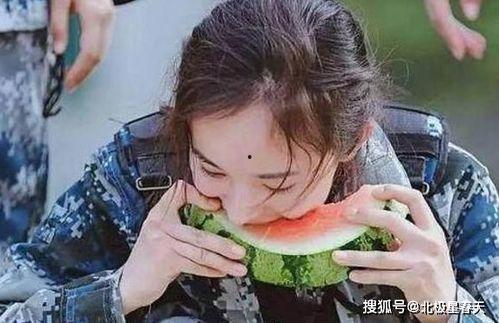 明星专业吃瓜,揭秘娱乐圈幕后风云